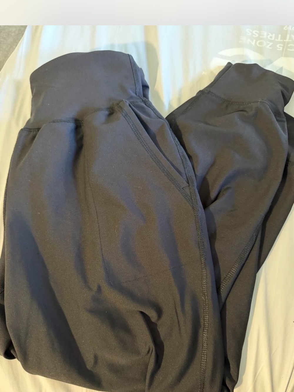 Old Navy Black High-Rise Jogger Leggings